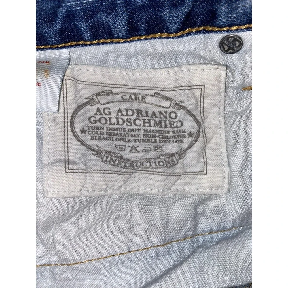 AG Adriano Goldschmied Woman's‎ Medium Wash Distressed Capri Raw Hem Size 29R